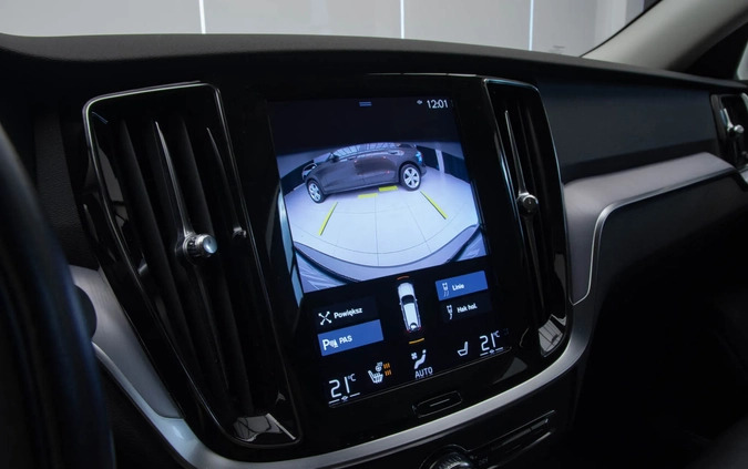 Volvo V60 cena 129899 przebieg: 120000, rok produkcji 2019 z Łódź małe 631